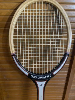 Raquette tennis ancienne snauwaert trainer bois + housse slazenger vin