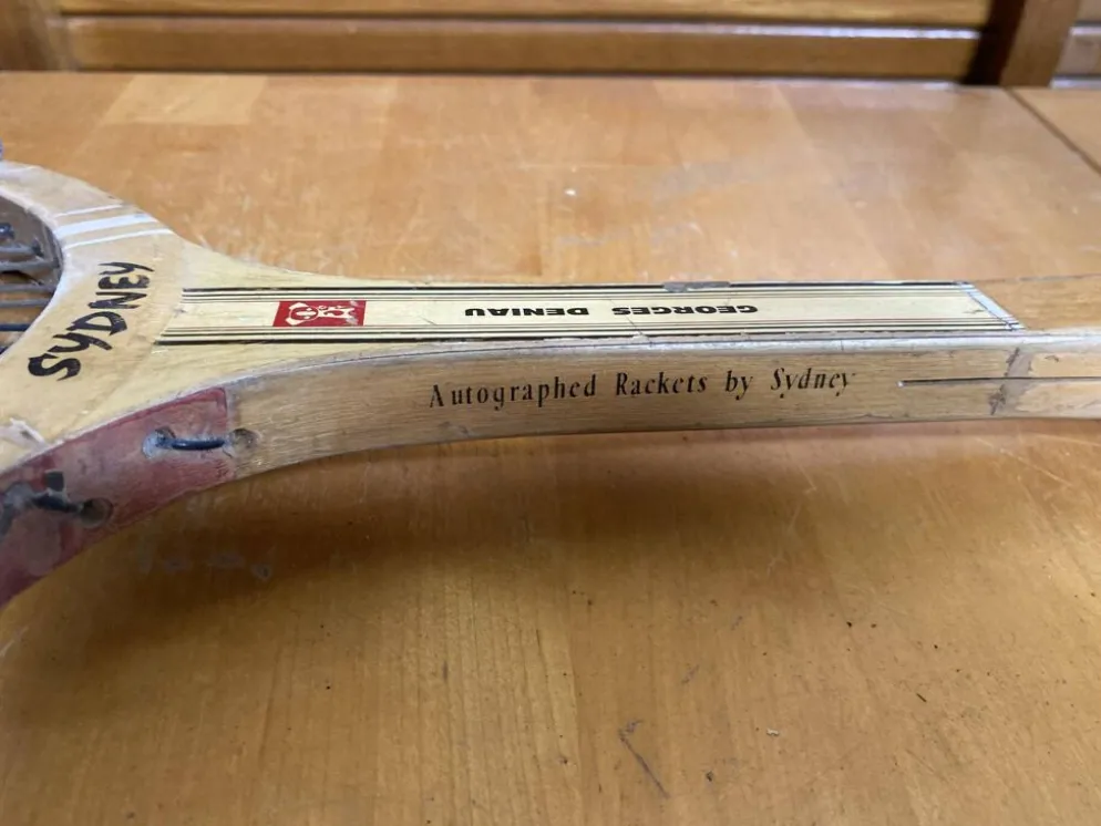 Raquette Tennis Ancienne SYDNEY Georges DENIAU Bois + DYNA Metaly Vint