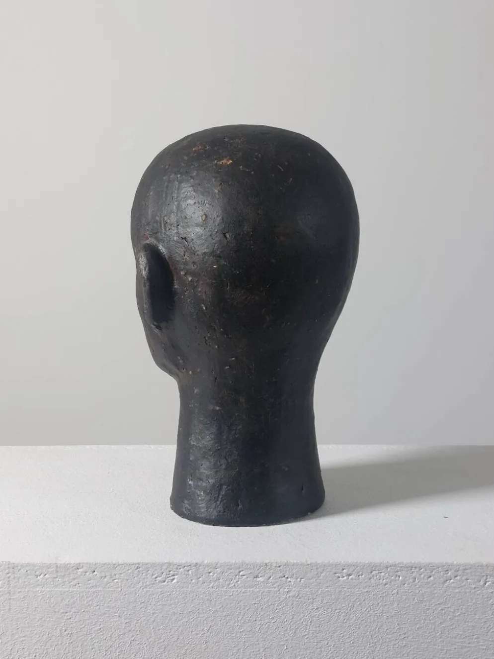 Rare buste en céramique de portrait Wunderkammer