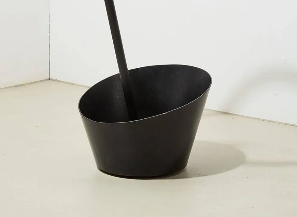 Rare porte-parapluies de Shiro Kuramata pour Pastoe 1986