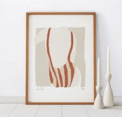 Reproduction d'art giclée encadrée d'une figure féminine, 50 x 70 cm
