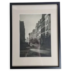 Rémy Duval – Rue de l’Île Saint-Louis, photogravure de 1946 – Encadrée sous verre