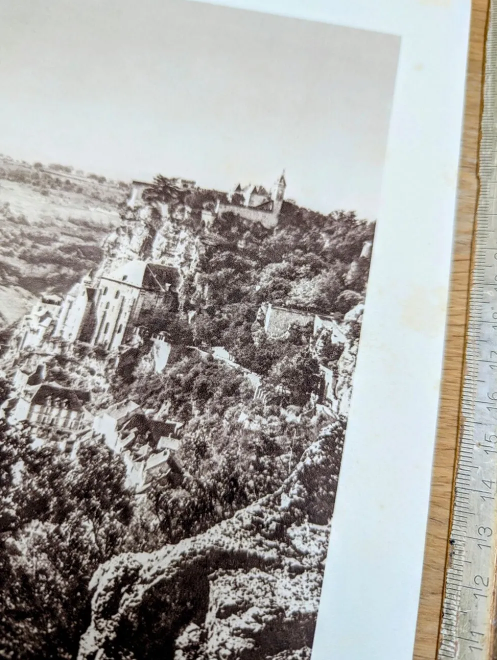 Rocamadour, Lot, planche photo imprimée en 1942. Par Pierre Dubure.