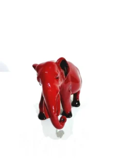 Royal Doulton - Elephant rouge