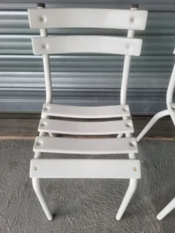 Salon de jardin bistrot vintage en fer
