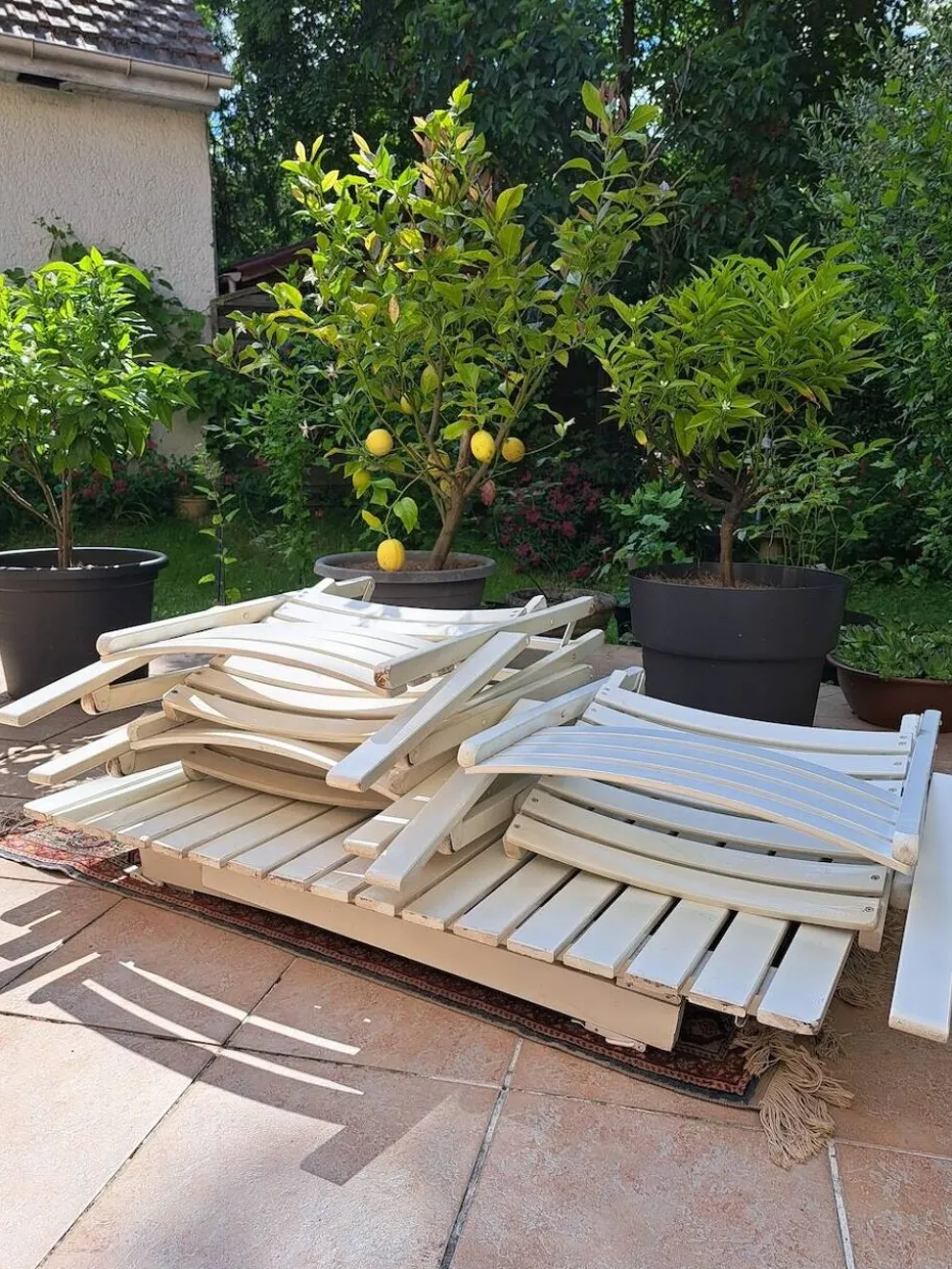 Salon de jardin bois blanc vintage
