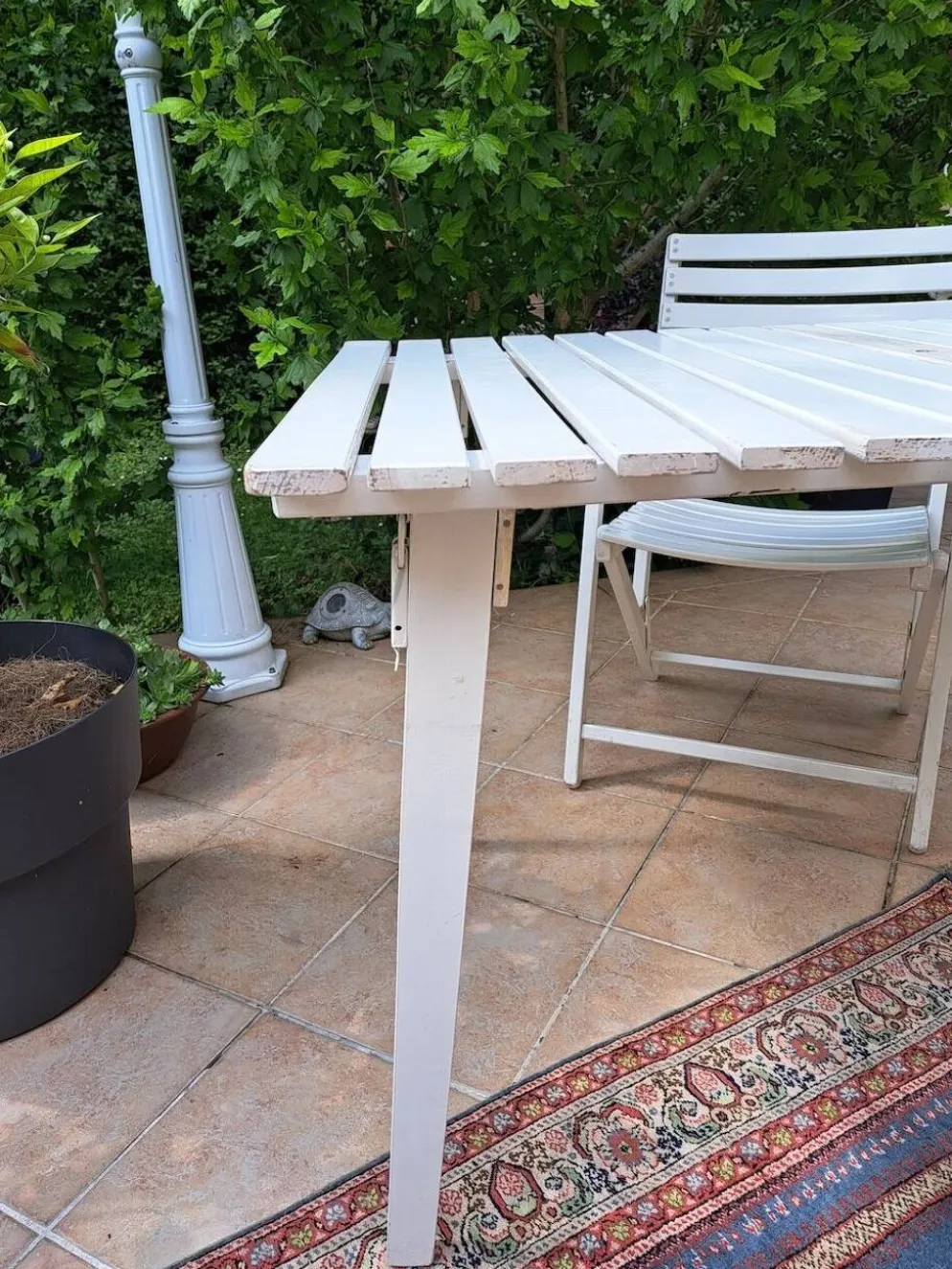 Salon de jardin bois blanc vintage
