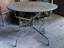 Salon de jardin en fer