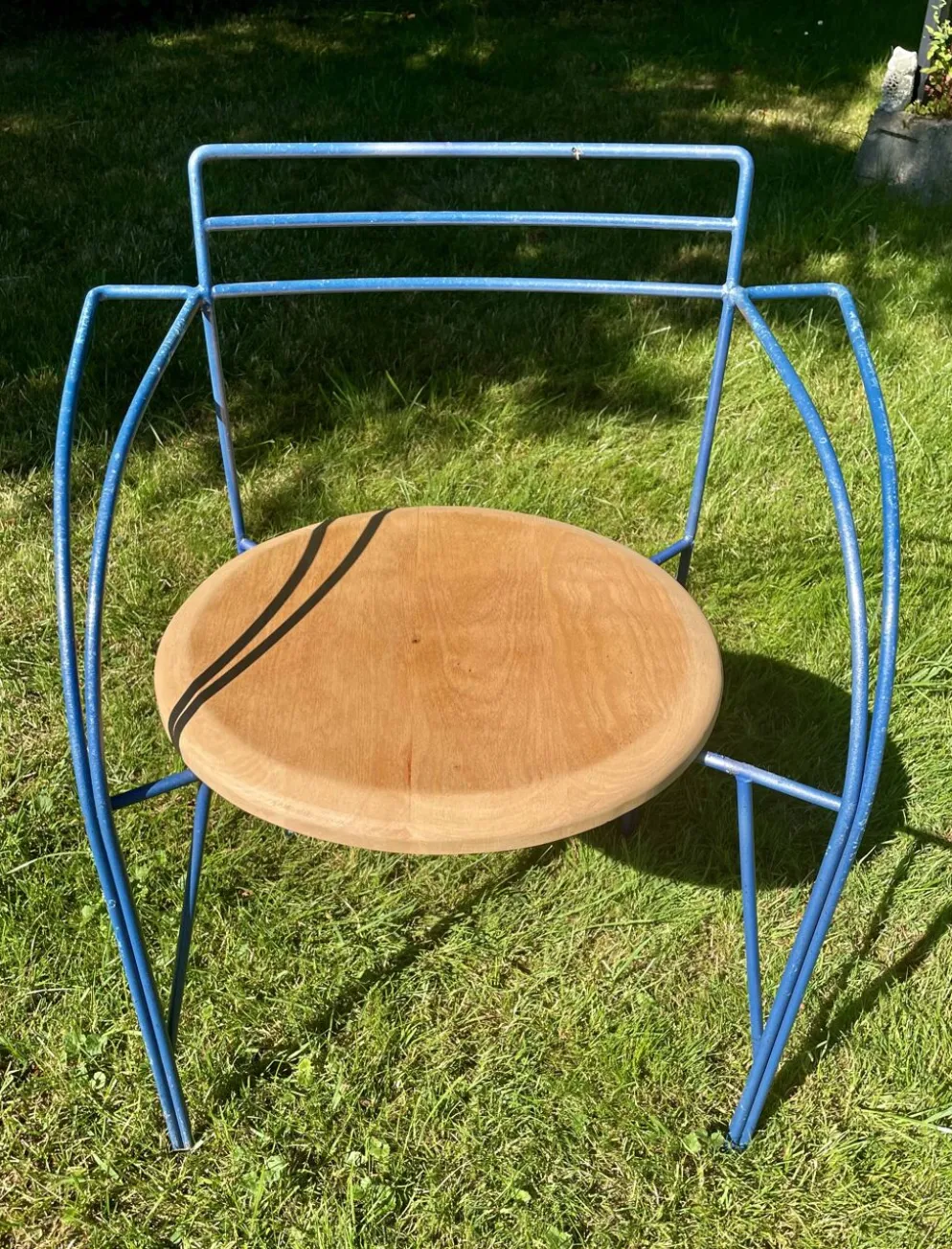 Salon de jardin par "Pascal Mourgue", une table et 3 chaises, Année 80