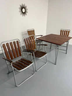 Salon de jardin vintage pliant table 4 fauteuils bois et métal 1960