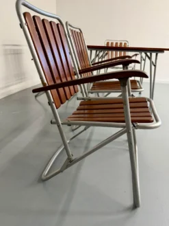 Salon de jardin vintage pliant table 4 fauteuils bois et métal 1960