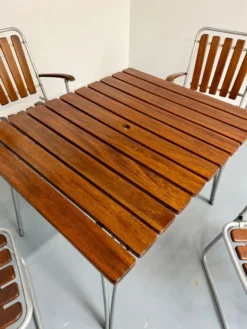 Salon de jardin vintage pliant table 4 fauteuils bois et métal 1960