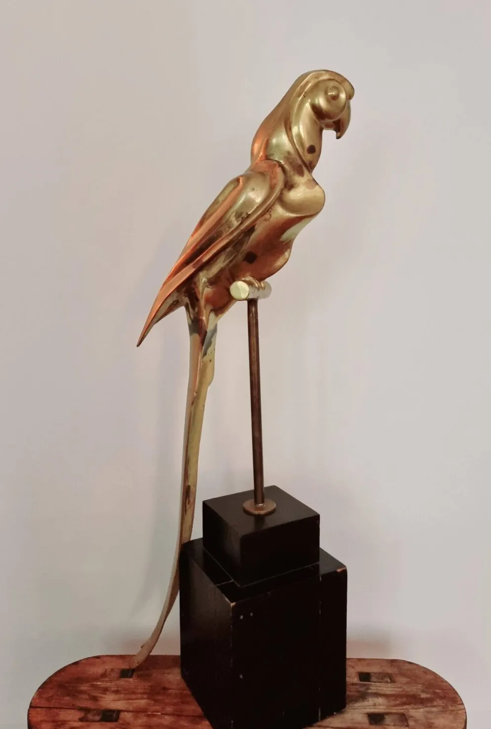 Sculpture décorative en laiton massif représentant un perroquet, années 1970, Palm Beach/Hollywood Regency