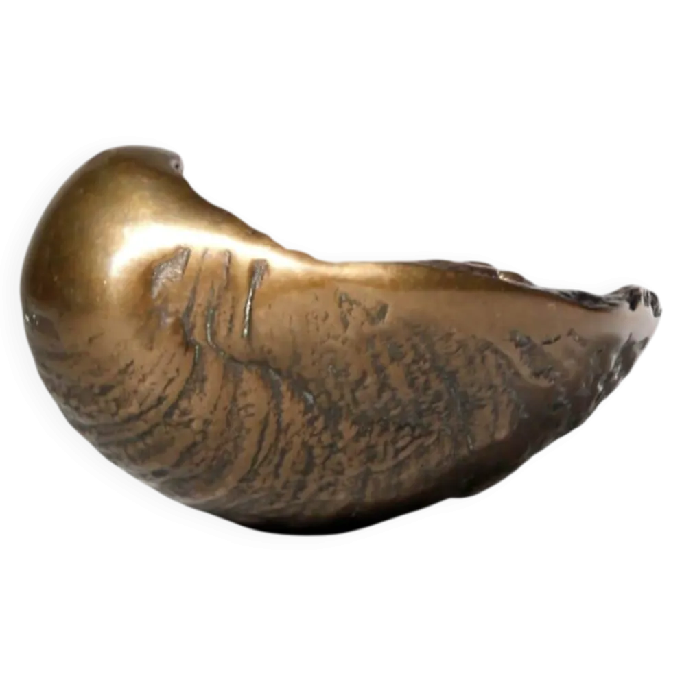 Sculpture de bol en coquillage en bronze antique