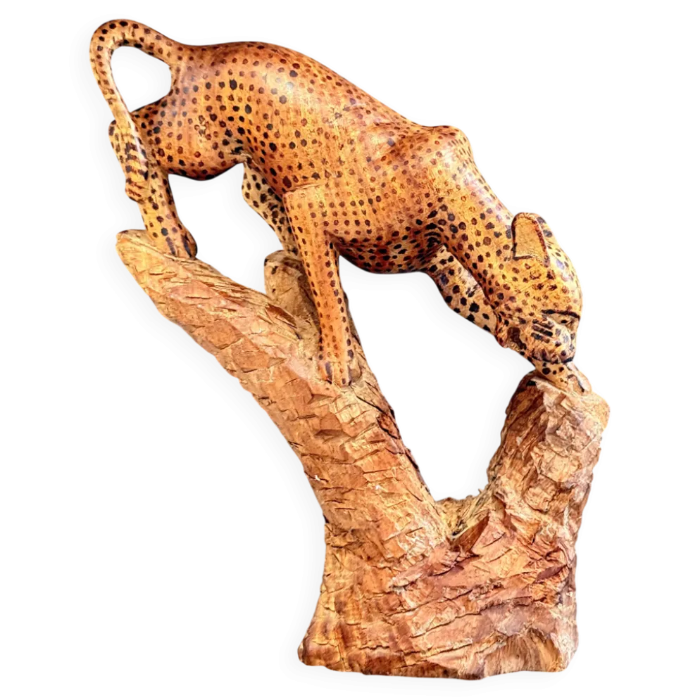 Sculpture de léopard africain sculptée à la main sur tronc d'arbre, figure d'art populaire tribal