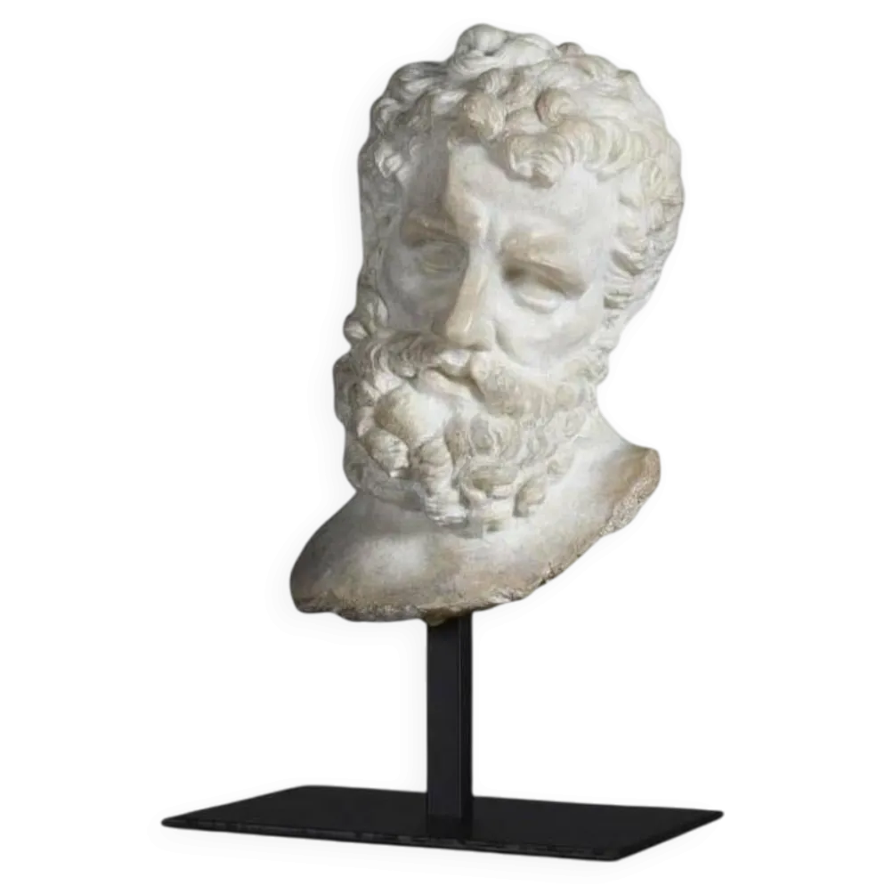 Sculpture de Tête d'Hercule, petite taille, en résine et socle en métal.