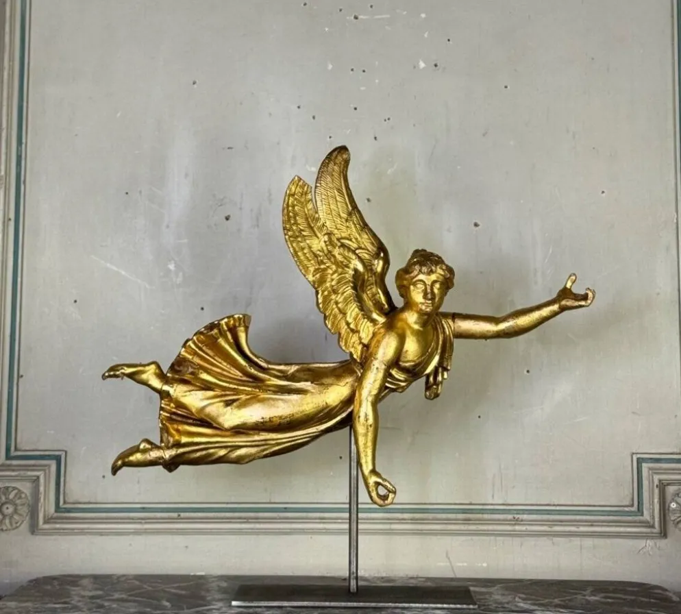 Sculpture en bois doré, ange drapé, Autriche vers 1800