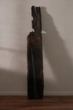 Sculpture en bois et en plomb