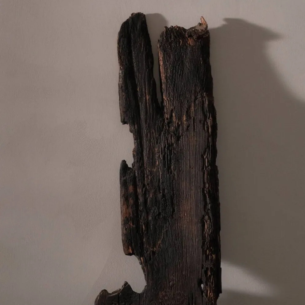 Sculpture en bois et en plomb