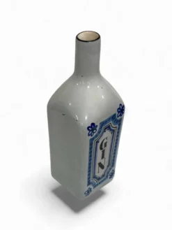 Sculpture en forme de Bouteille Gin Roger Capron Vallauris