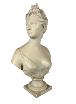 Sculpture en marbre blanc, buste de Diane d'après Houdon (1741-1828)