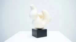 Sculpture en pierre scandinave par Bo Englund