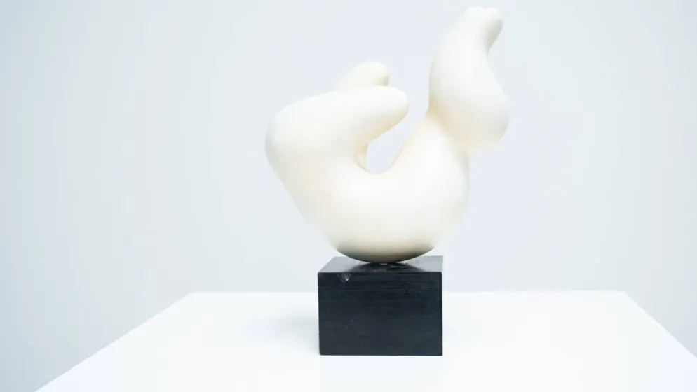 Sculpture en pierre scandinave par Bo Englund