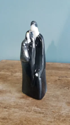 Sculpture en porcelaine signée Hassan Heshmat, Egypte