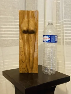 Sculpture féminine stylisée vintage années 1960 aux formes organiques