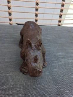 Sculpture hippopotame terre cuite patinée