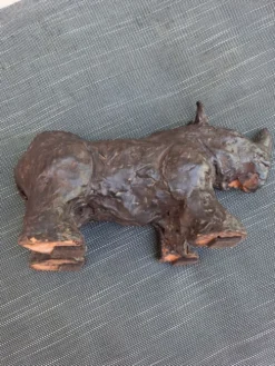 Sculpture hippopotame terre cuite patinée