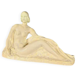 Sculpture « Jeune femme parmi les fleurs », Odyv, Manufacture Berlot-Mussier, Art Déco