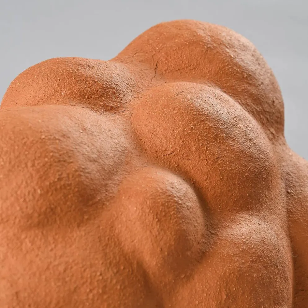 Sculpture organique en céramique, vers 1970.