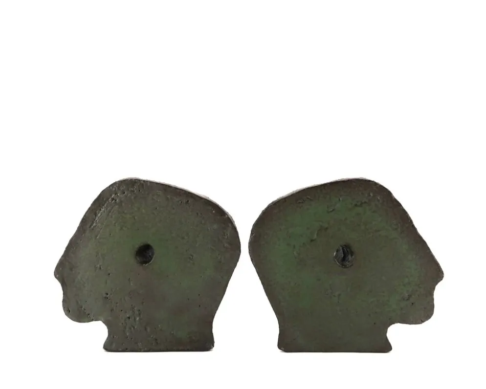 Sculptures en céramique formant une tête de Salvatore Parisi