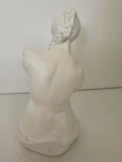 Sculpture statue académique en plâtre représentant la Venus de Milo, signé Dominique 1999
