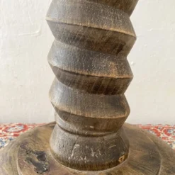 Sellette ancienne pied de colonne vis de pressoir , pièce artisanale