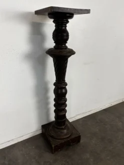 Sellette colonne torse en chêne plateau carré