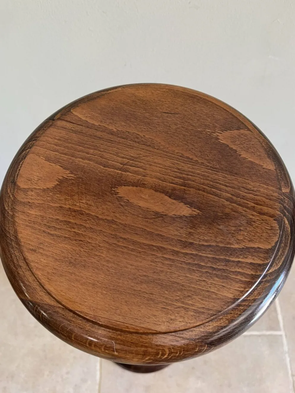 Sellette en bois torsadé