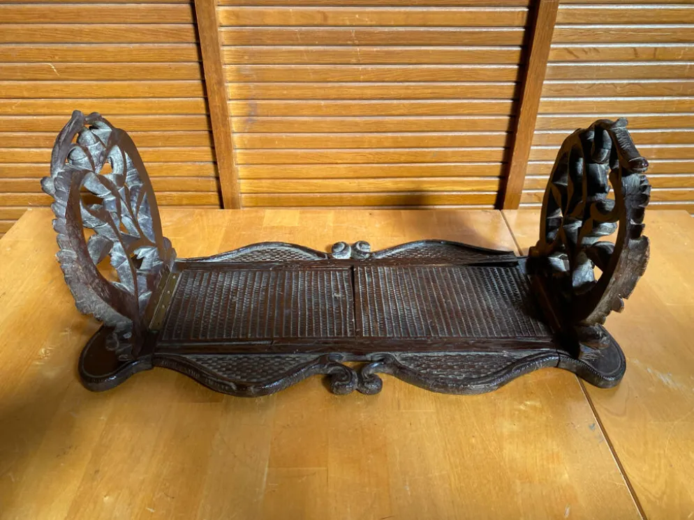 Serre Livres Ancien Extensible Bois Sculpté Motif Végétaux Vintage #E3