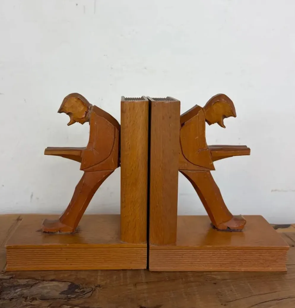 Serre-livres cubistes en bois sculpté, Allemagne milieu XXème