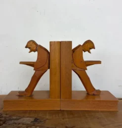 Serre-livres cubistes en bois sculpté, Allemagne milieu XXème