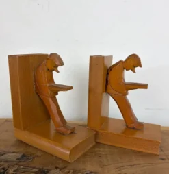 Serre-livres cubistes en bois sculpté, Allemagne milieu XXème
