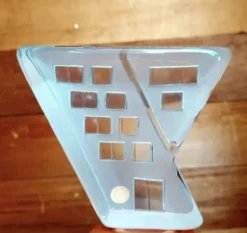 Serre-livre/ Sculpture En Verre Reijmyre par un designer