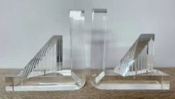 Serre-livres en méthacrylate massif – Design moderniste rare, années 1980
