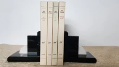 Serre-livres géométriques en marbre noir et pierre blanche de style Art Déco