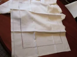 service de table 2 nappes + 11 serviettes mono GC en métis