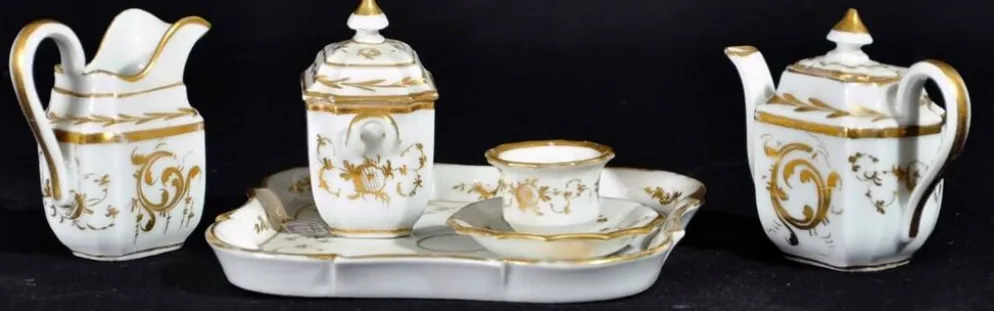Service miniature en porcelaine "Vieux Paris" époque Napoléon III