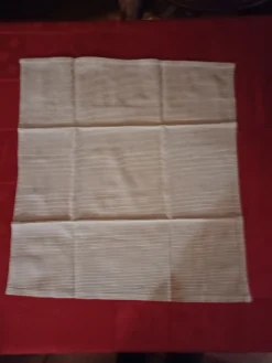 28 serviettes