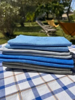 8 serviettes anciennes dépareillées teintées