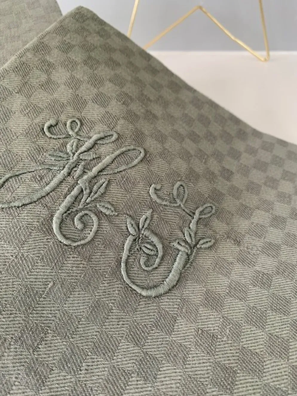 Serviettes anciennes monogrammées